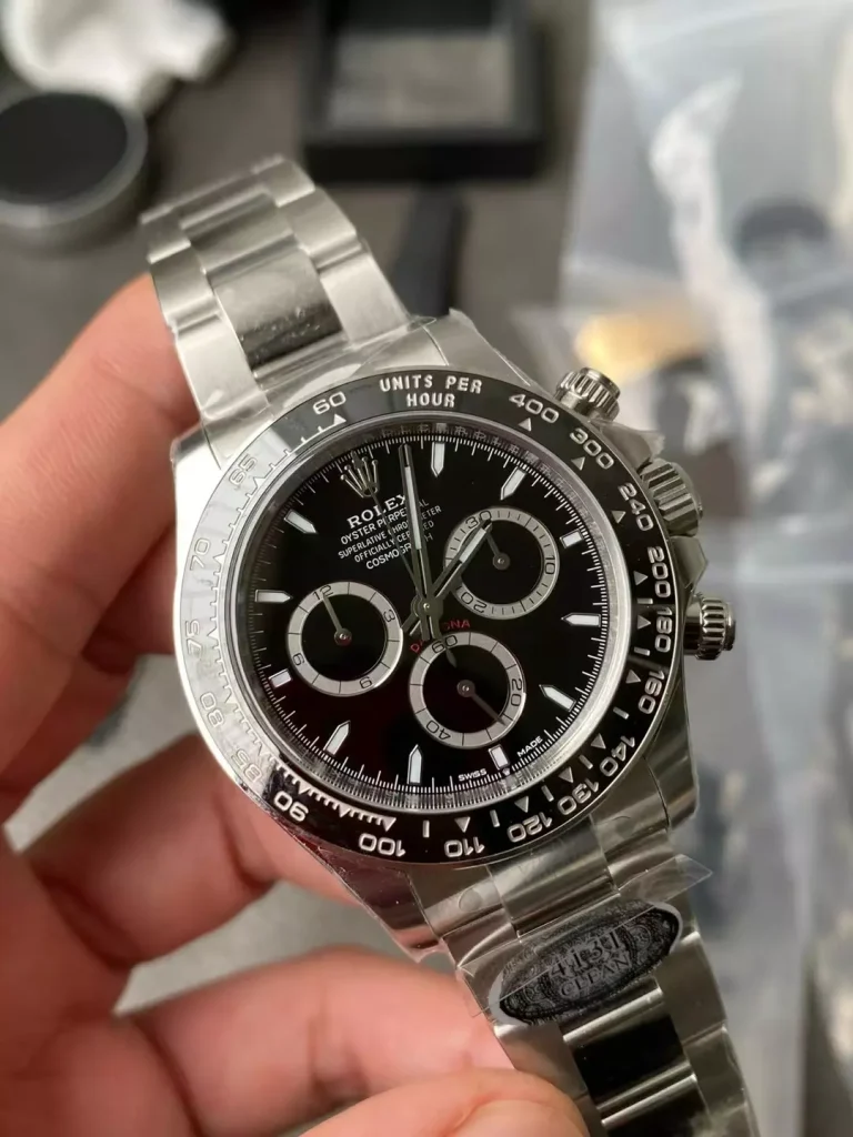 Clean Factory Rolex Daytona 126500 40mm SH4131 Superlumed black dial and hands in blue color Bracelet