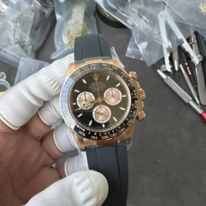 Clean Factory Rolex Daytona 126515 40mm SH4131 Superlumed black dial and hands in blue color Oysterflex strap