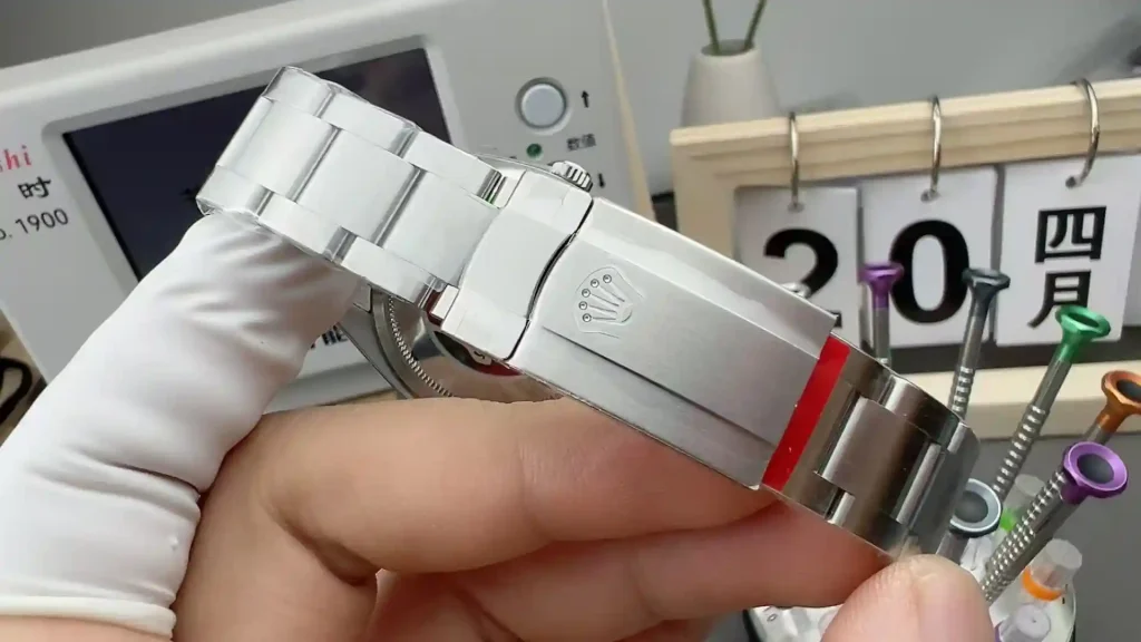 Clean Factory Rolex Oyster Perpetual 126000 36mm 3230 Silver Dial with Stick Markers Bracelet