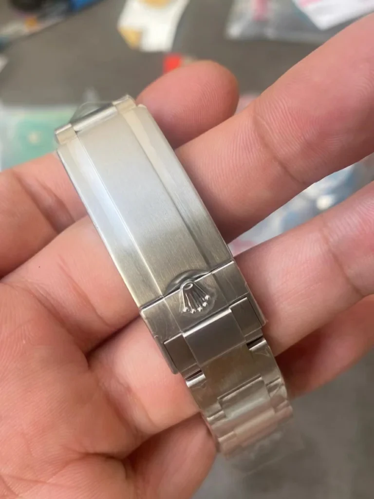 Clean Factory Rolex Submariner 116610LV 41mm 3135 Green Dial with Dot Markers (Super Blue Superlume Applied)