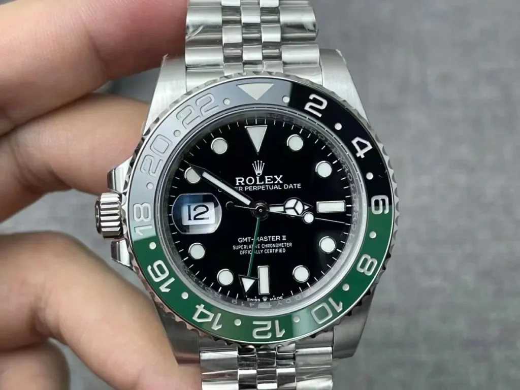 Clean Factory Rolex GMT-Master II 126720VTNR 40mm VR3186 Black Dial with Round Markers (Correct Hand Stack) – Superlume Jubilee bracelet