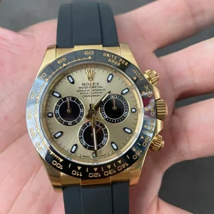 Clean Factory Rolex Daytona 116518 40mm Yellow Gold Dial with Black Subdials, Super Lume Hands Set Rubber strap