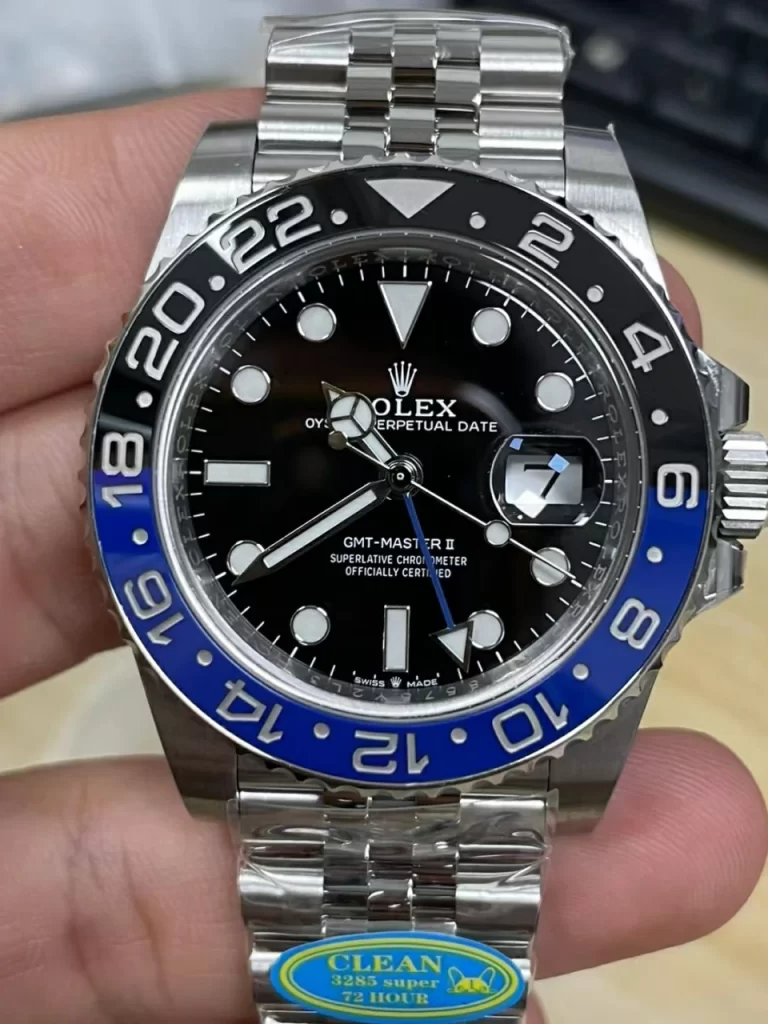 Clean Factory Rolex GMT-Master II 126710BLNR 40mm DD3285 Black Dial with Round Markers (Correct Hand Stack) – Superlume Jubilee bracelet