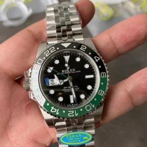 Clean Factory Rolex GMT-Master II 126720VTNR 40mm DD3285 Black Dial with Round Markers (Correct Hand Stack) – Superlume Jubilee bracelet