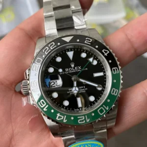 Clean Factory Rolex GMT-Master II 126720VTNR 40mm DD3285 Black Dial with Round Markers (Correct Hand Stack) – Superlume Oyster bracelet