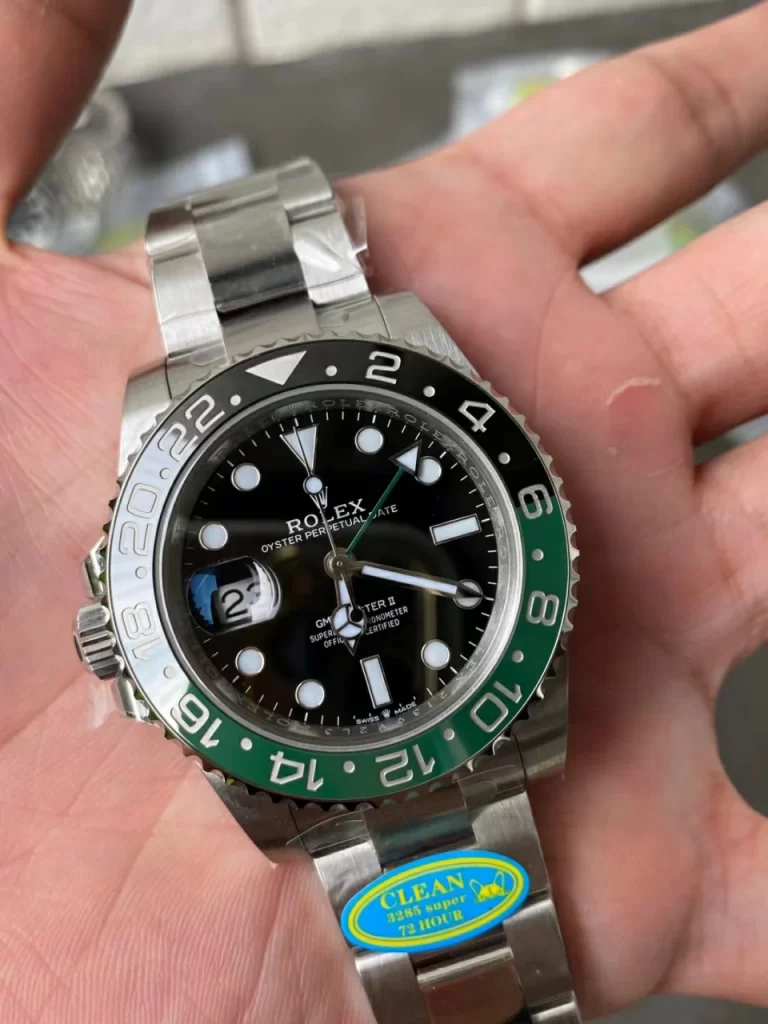 Clean Factory Rolex GMT-Master II 126720VTNR 40mm DD3285 Black Dial with Round Markers (Correct Hand Stack) – Superlume Oyster bracelet