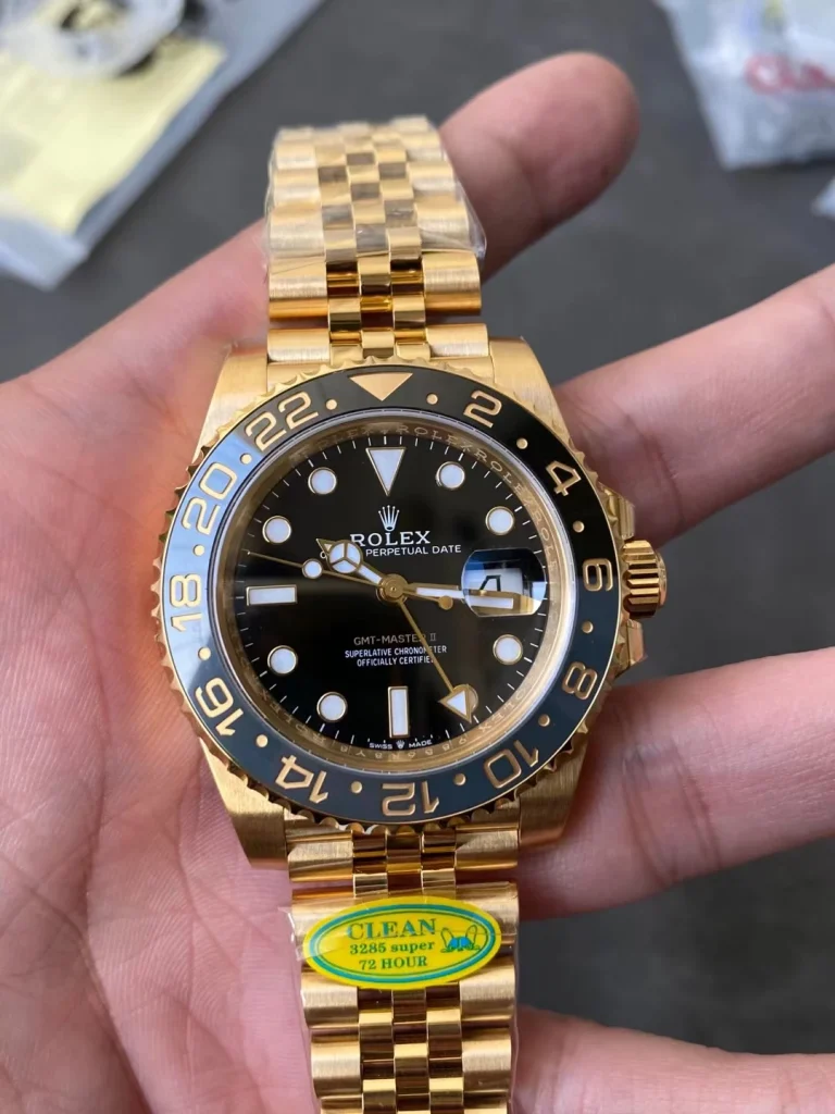 Clean Factory Rolex GMT-Master II 126718 40mm DD3285 Black Dial with Round Markers (Correct Hand Stack) – Superlume Jubilee bracelet