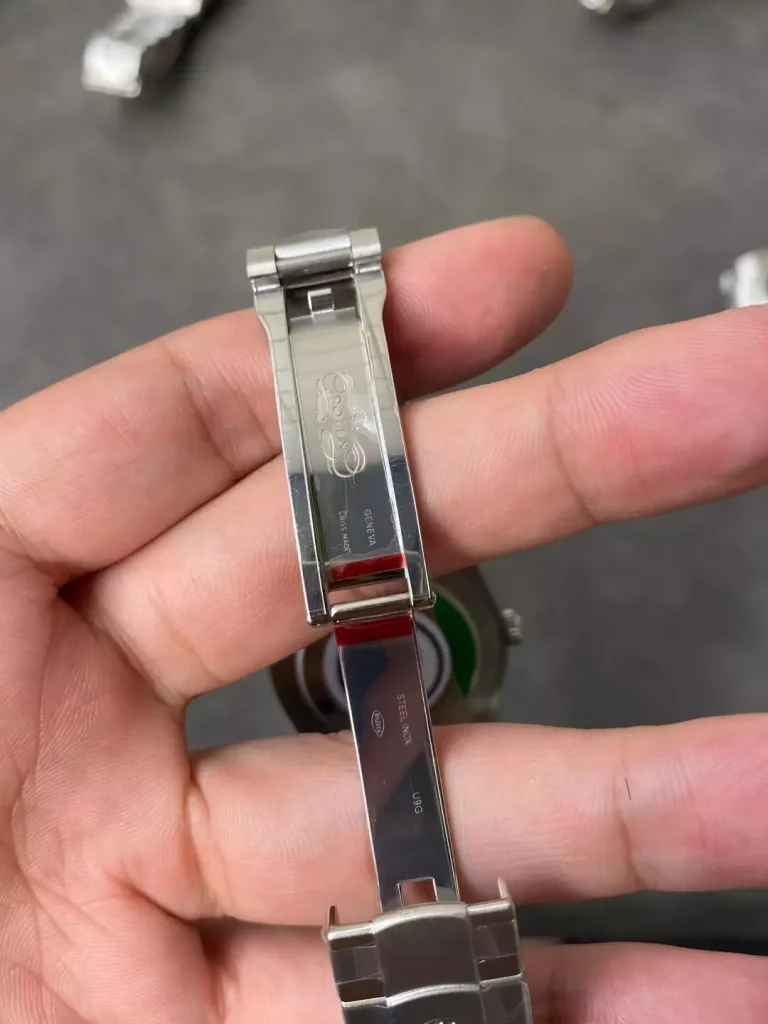 Clean Factory Rolex Oyster Perpetual 124300 41mm 3230 Silver dial Bracelet