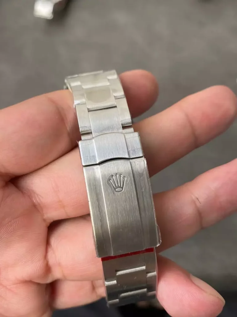 Clean Factory Rolex Oyster Perpetual 124300 41mm 3230 Silver dial Bracelet
