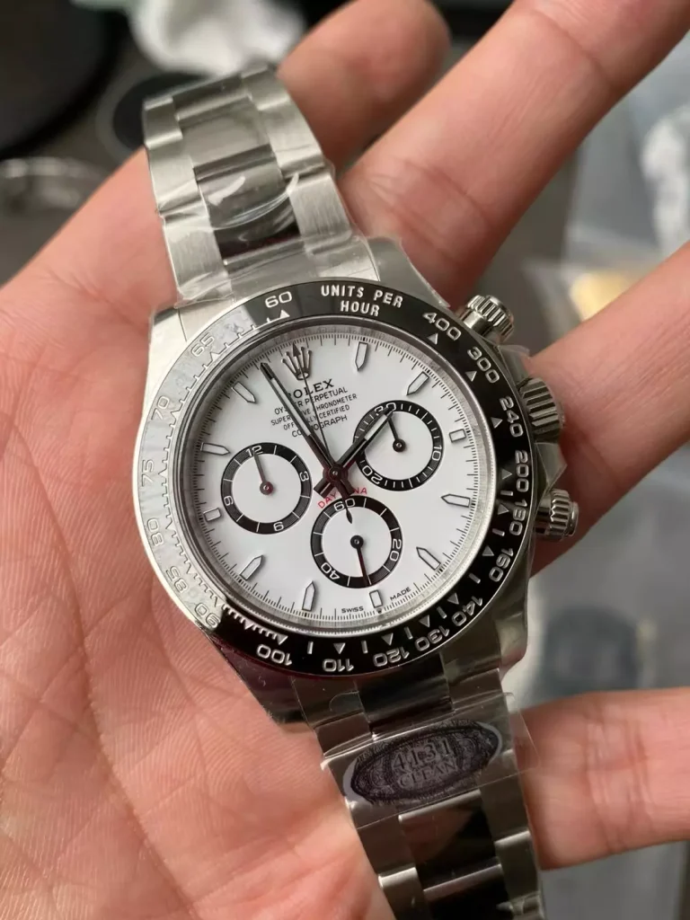 Clean Factory Rolex Daytona 126500 40mm SH4131 Clean Factory Superlumed White dial and hands in correct blue Bracelet