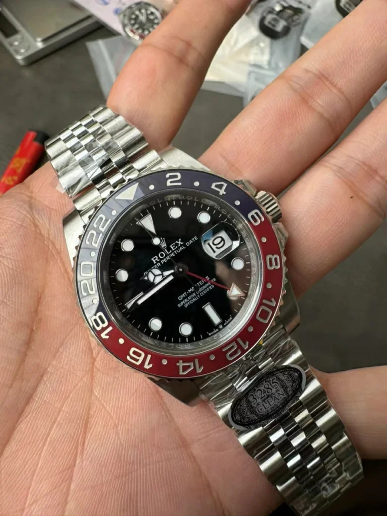Clean Factory Rolex GMT-Master II 126710BLRO 40mm DD3285 V3 Black Dial with Round Markers (Correct Hand Stack) – Superlume Jubilee bracelet