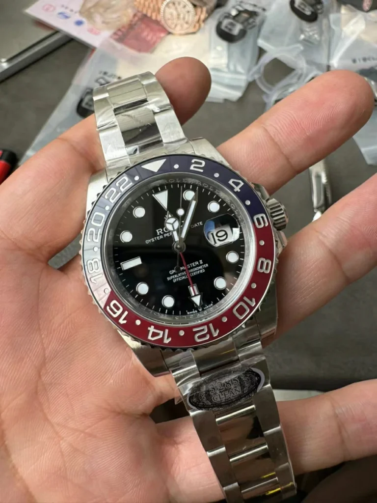 Clean Factory Rolex GMT-Master II 126710BLRO 40mm DD3285 V2+ Black Dial with Round Markers (Correct Hand Stack) – Superlume Oyster bracelet
