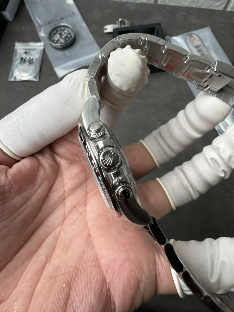 Clean Factory Rolex Daytona 126529-0001
