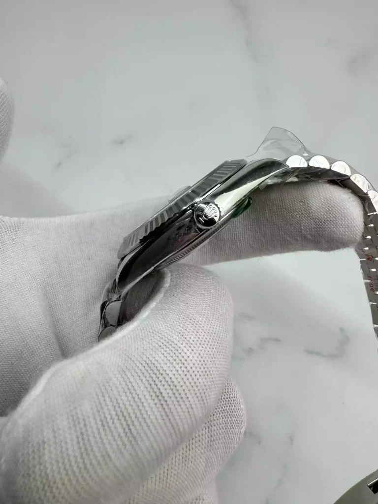 Clean Factory Rolex Datejust 126334 41mm SH3235 Gray Dial with Stick Markers Jubilee bracelet